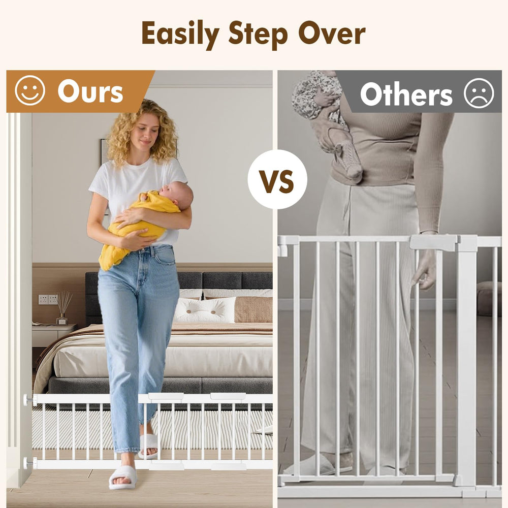 Unidevice dog gate metal-frame design delivers durable protection against scratching and nudging.