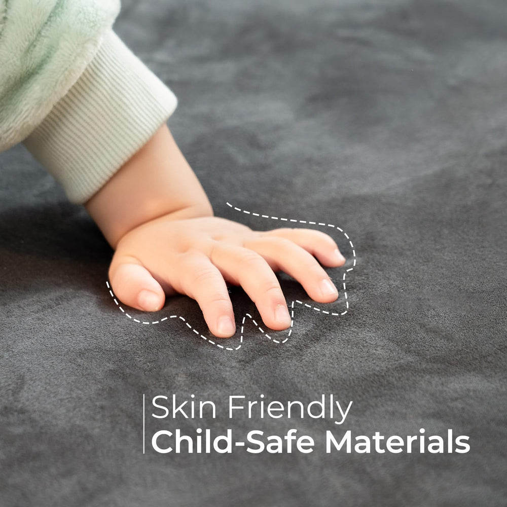 Uniency baby play mat non-slip base on hardwood floor for stability.