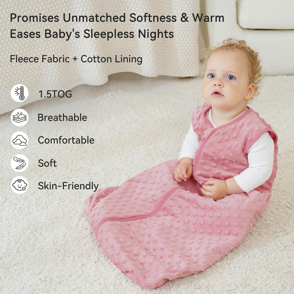 Unnivoll fleece baby sleep sack zipper detail shows safe two-way access