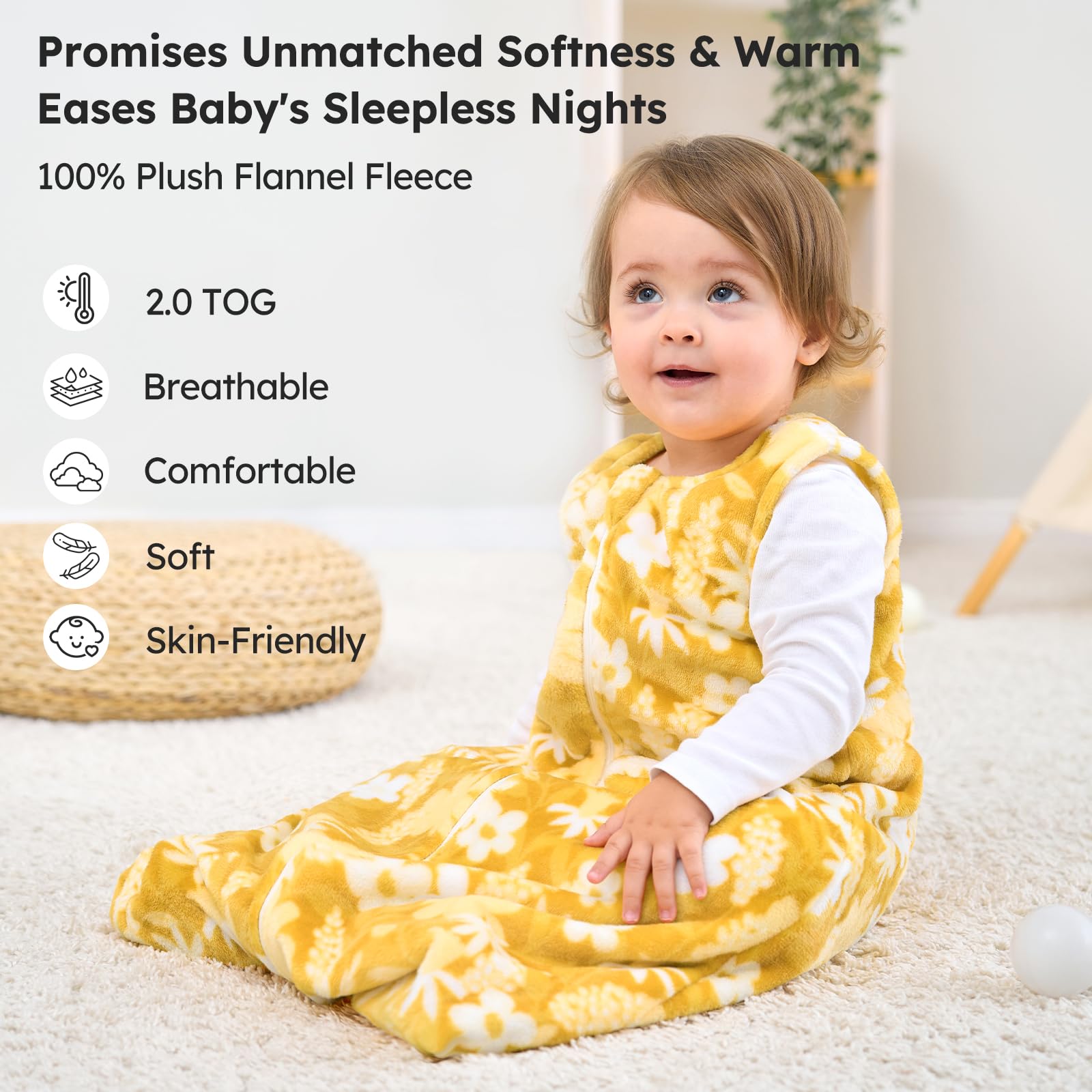 Unnivoll fleece sleep sack with 2-way zipper enables easy night diaper changes.