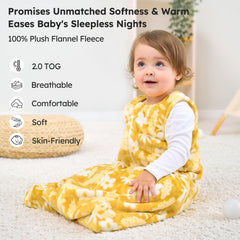 Unnivoll fleece sleep sack with 2-way zipper enables easy night diaper changes.