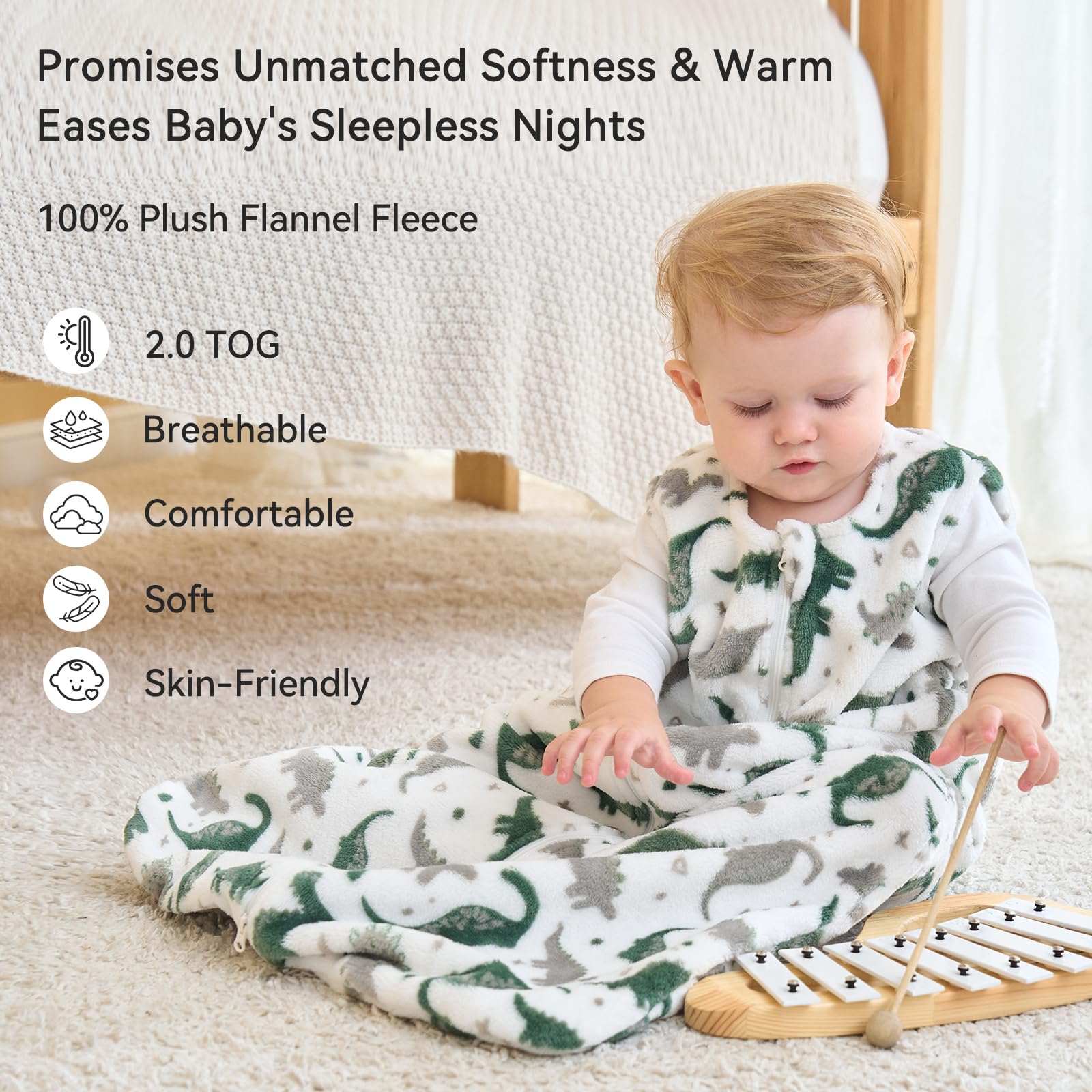 Unnivoll fleece sleep sack gray dinosaur, zipper close-up, smooth 2-way zipper for easy nighttime changes.