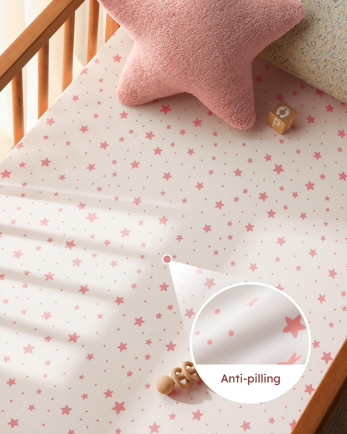 Unnivoll sheets showing elastic band for effortless installation