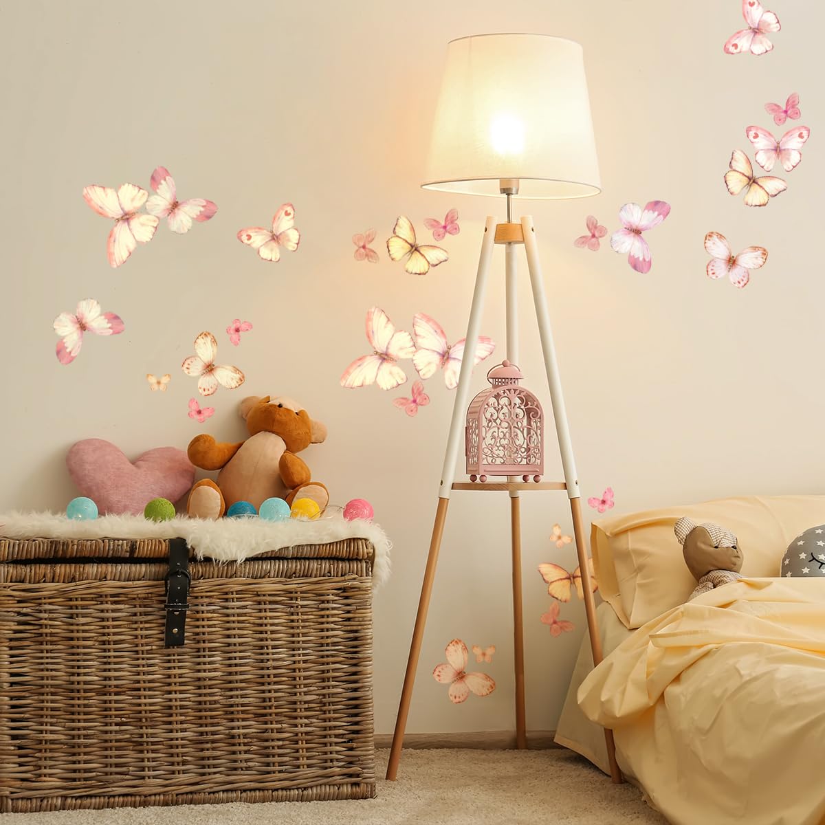Unonede Living room decor using removable wall decals for quick styling.