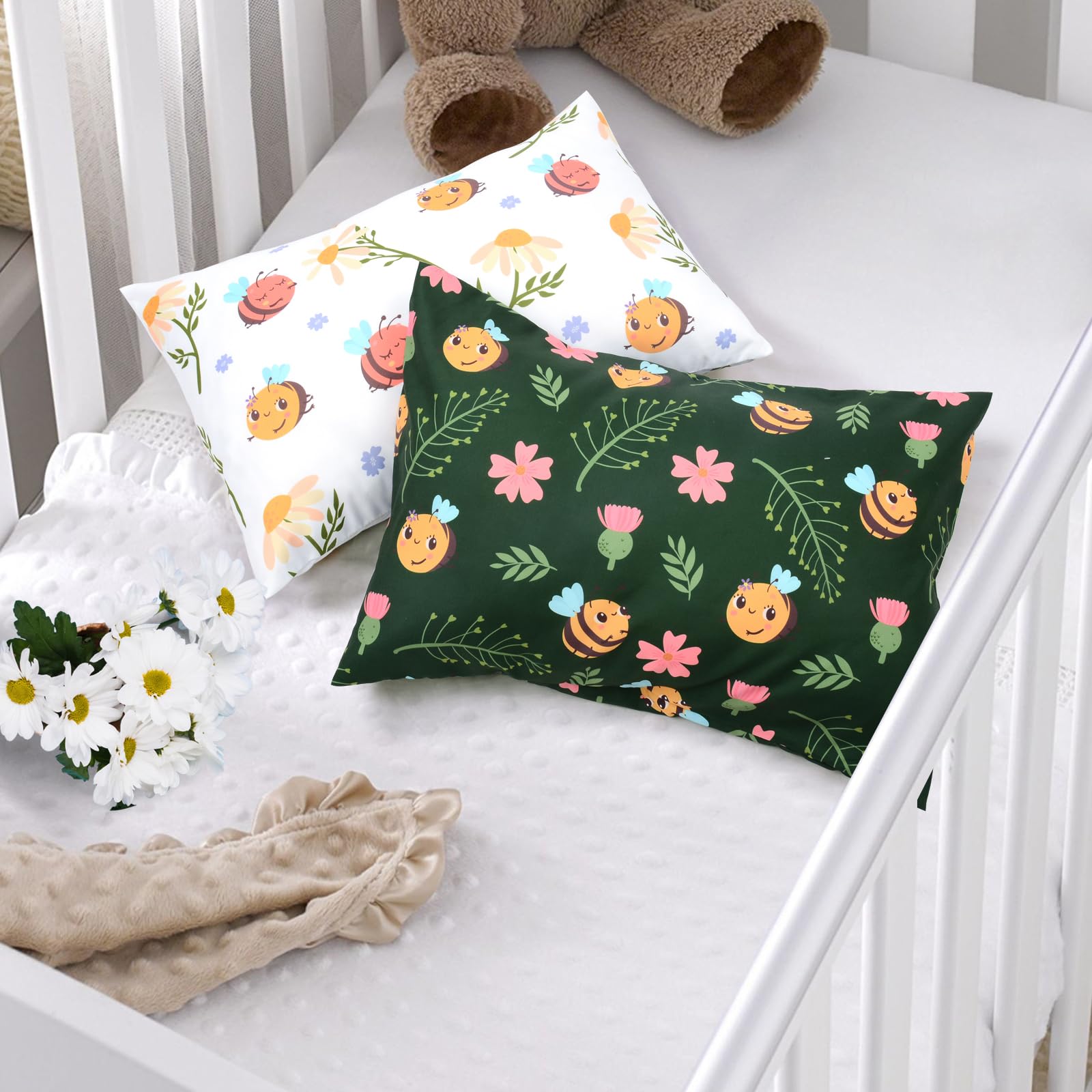 UOMNY Honeybee travel pillow cover is easily portable for on-the-go sleep