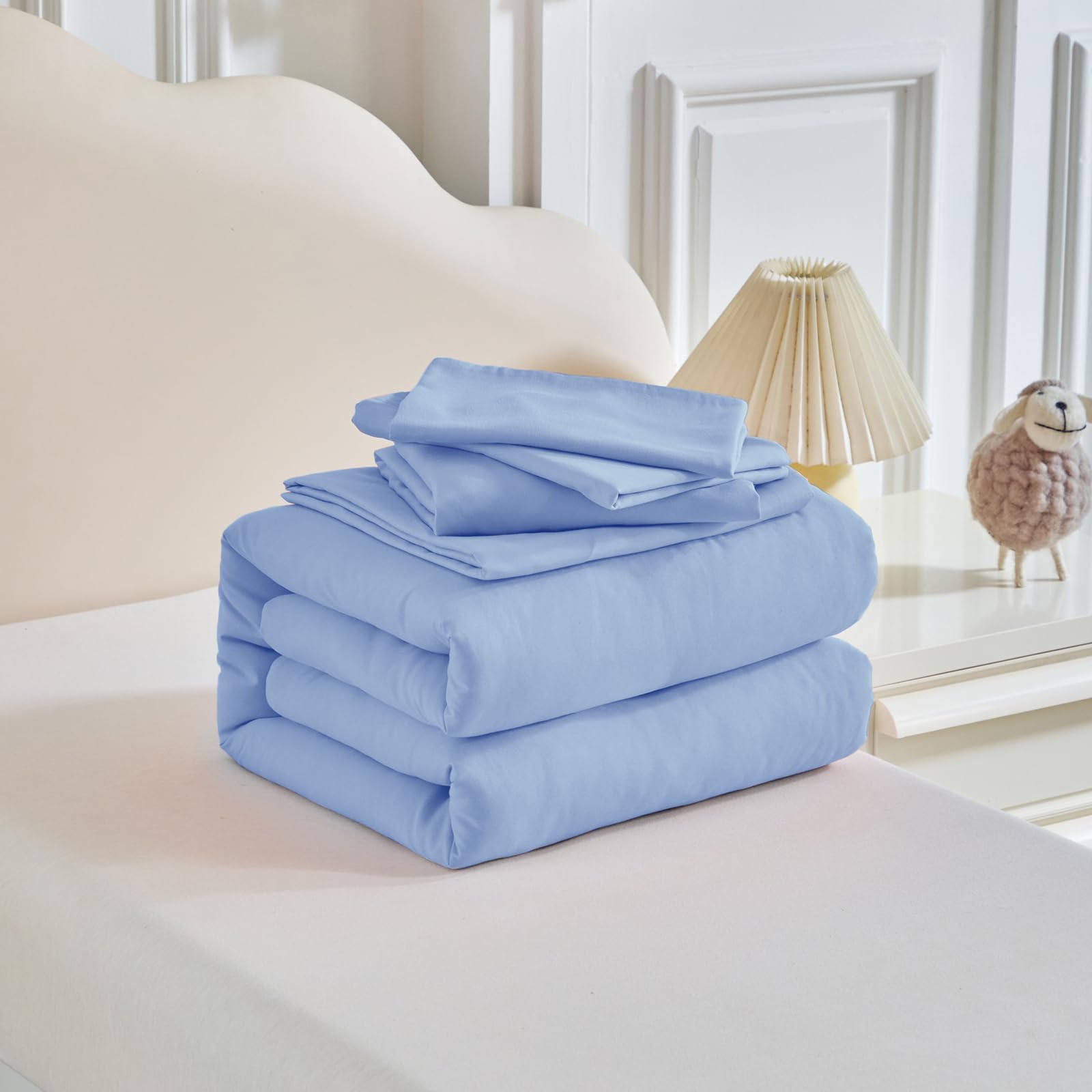 UOZZI Bedding packaging emphasizes easy care and gift-ready presentation.