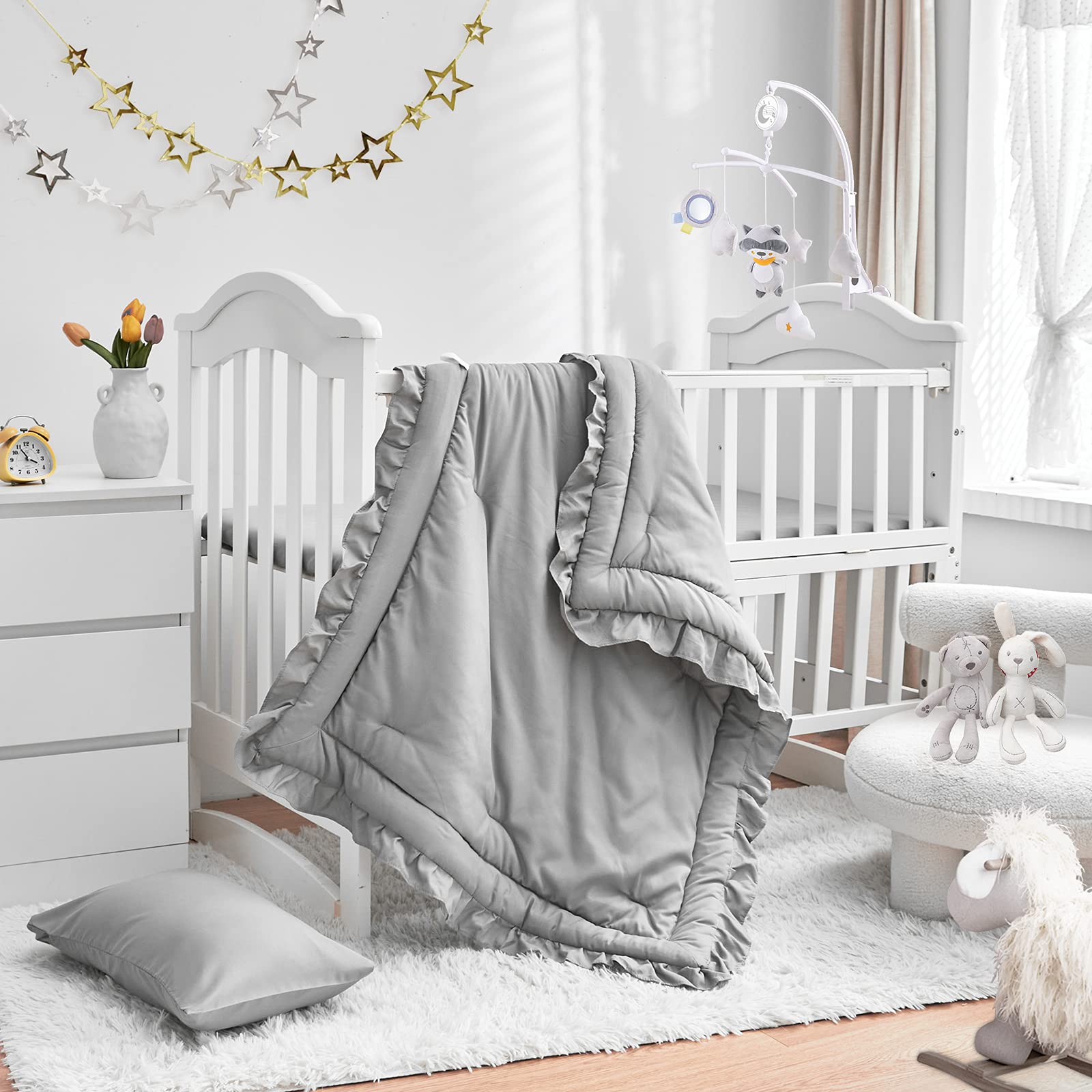UOZZI BEDDING 3pc crib set with gray ruffle for cozy naps
