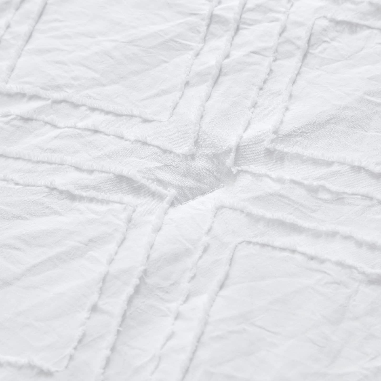 UOZZI BEDDING soft microfiber closeup emphasizes breathable comfort