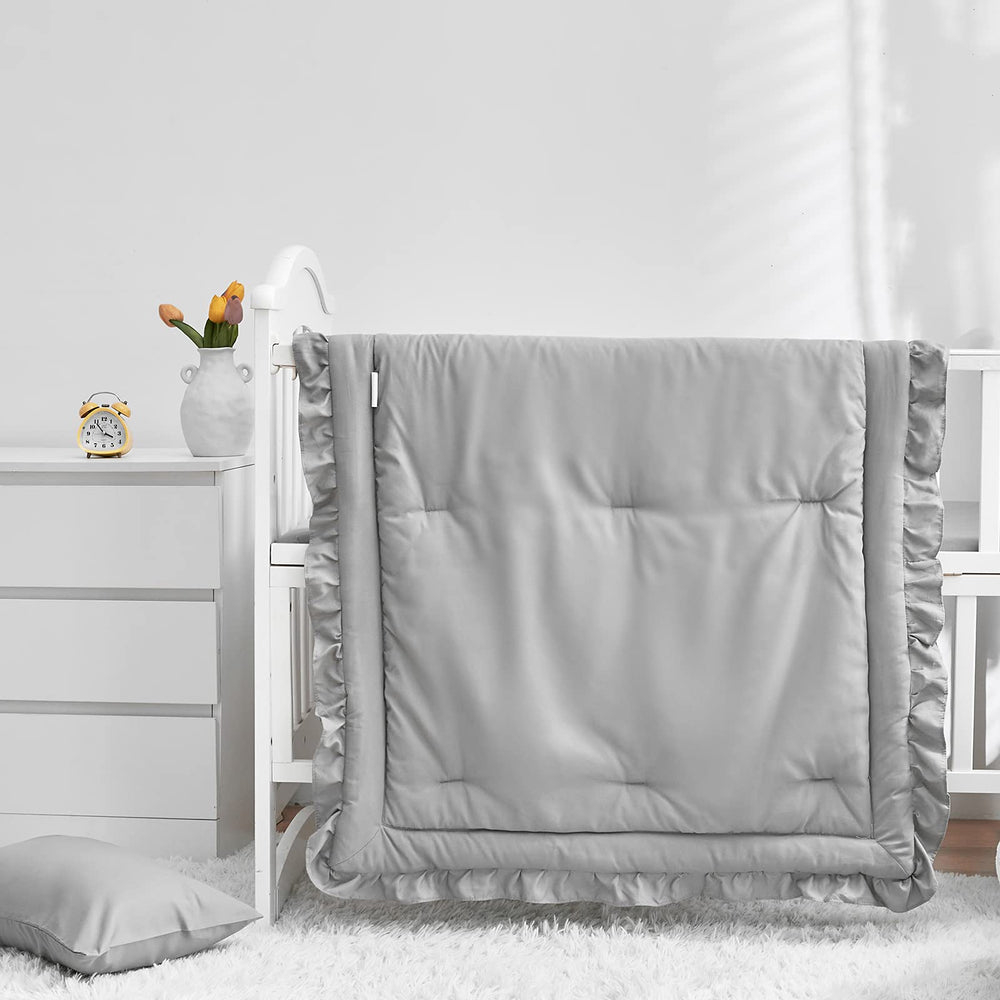 UOZZI BEDDING includes 3 pieces to simplify crib setup