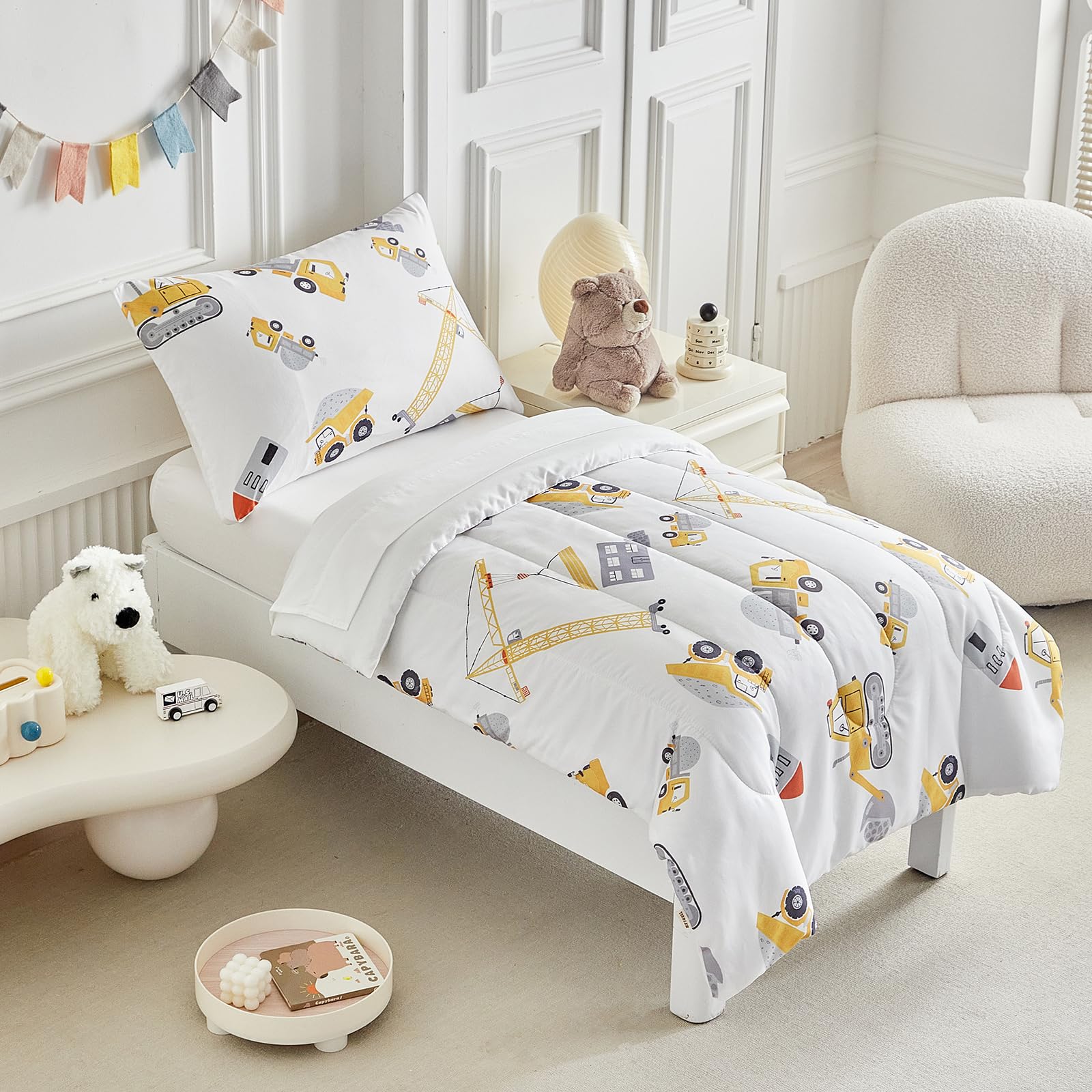 UOZZI BEDDING toddler bed-in-a-bag showcases cheerful design for bedtime routines.