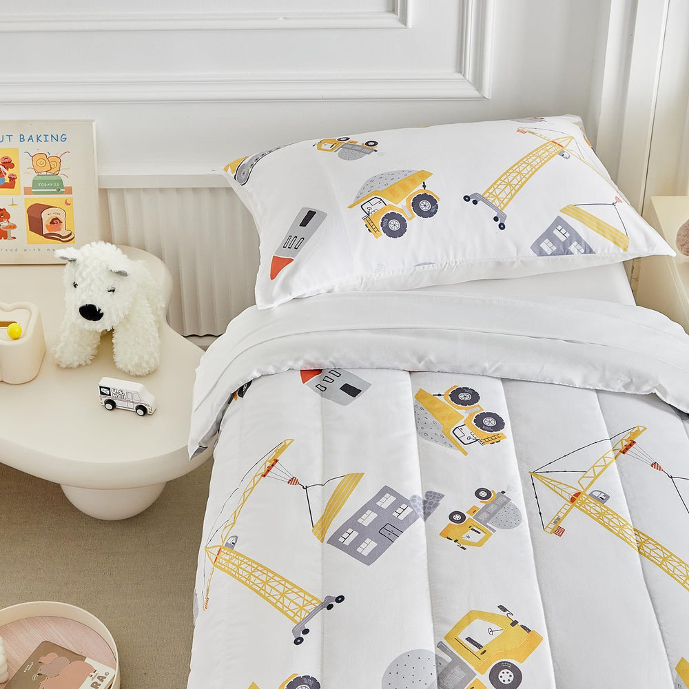 UOZZI BEDDING yellow-gray vehicles brighten kid's room with playful decor.