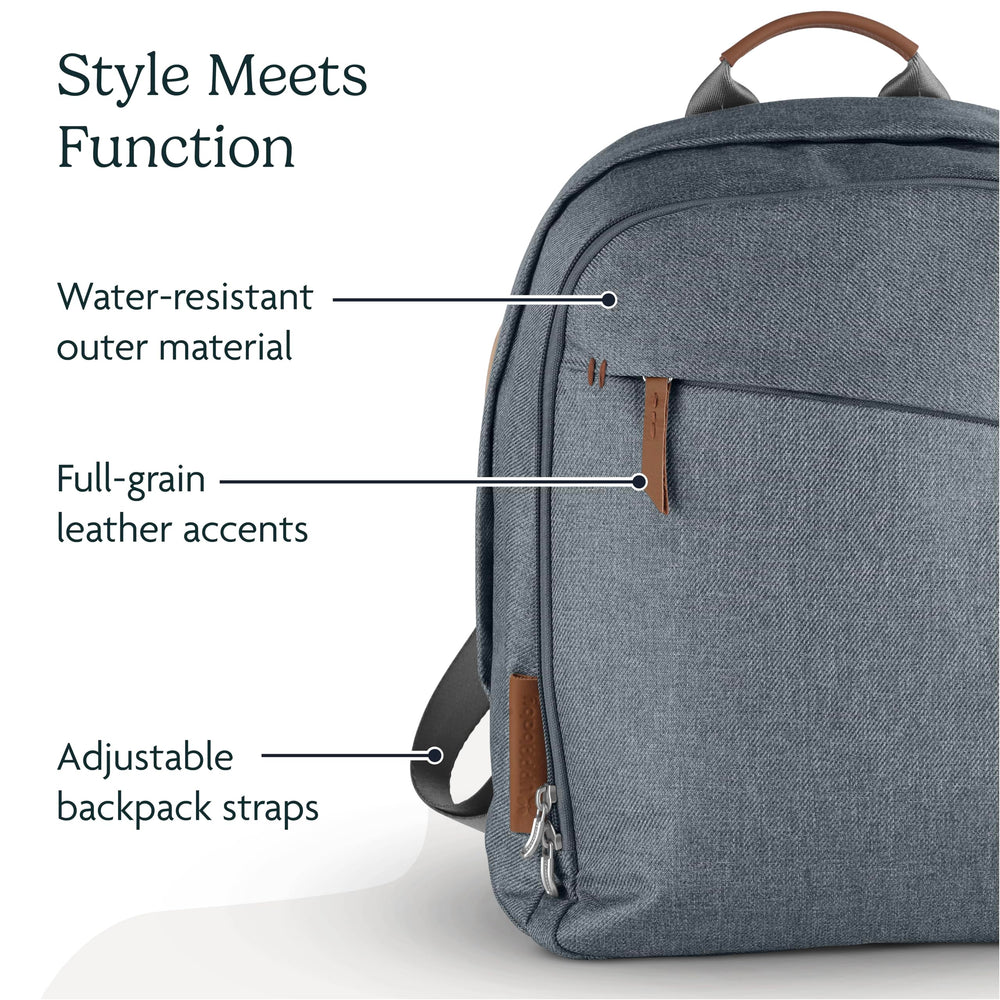 UPPAbaby Declan insulated bottle case preserves temperature during outings.