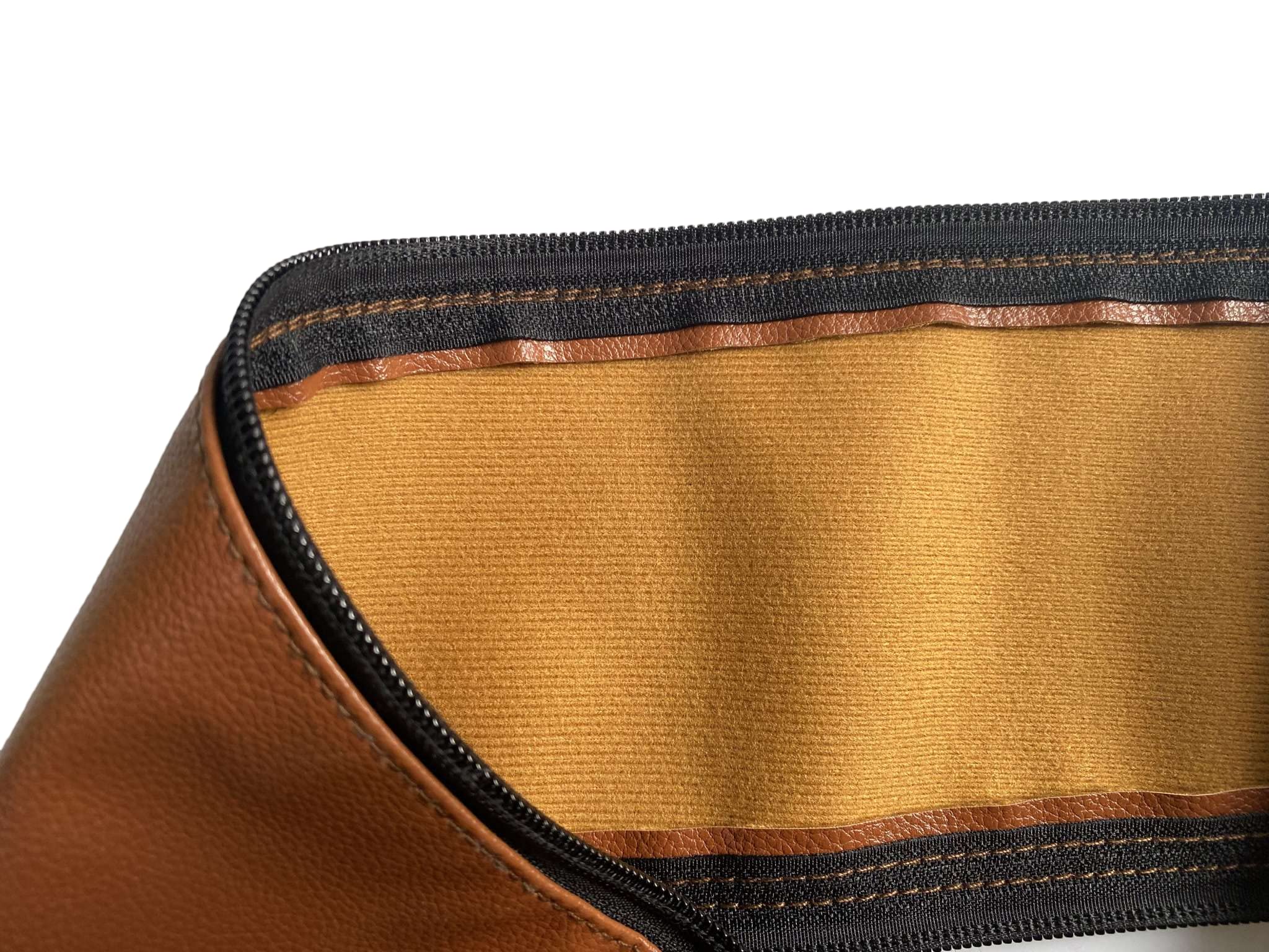 Uppababy Vista handlebar cover protecting against dirt and wear during daily use