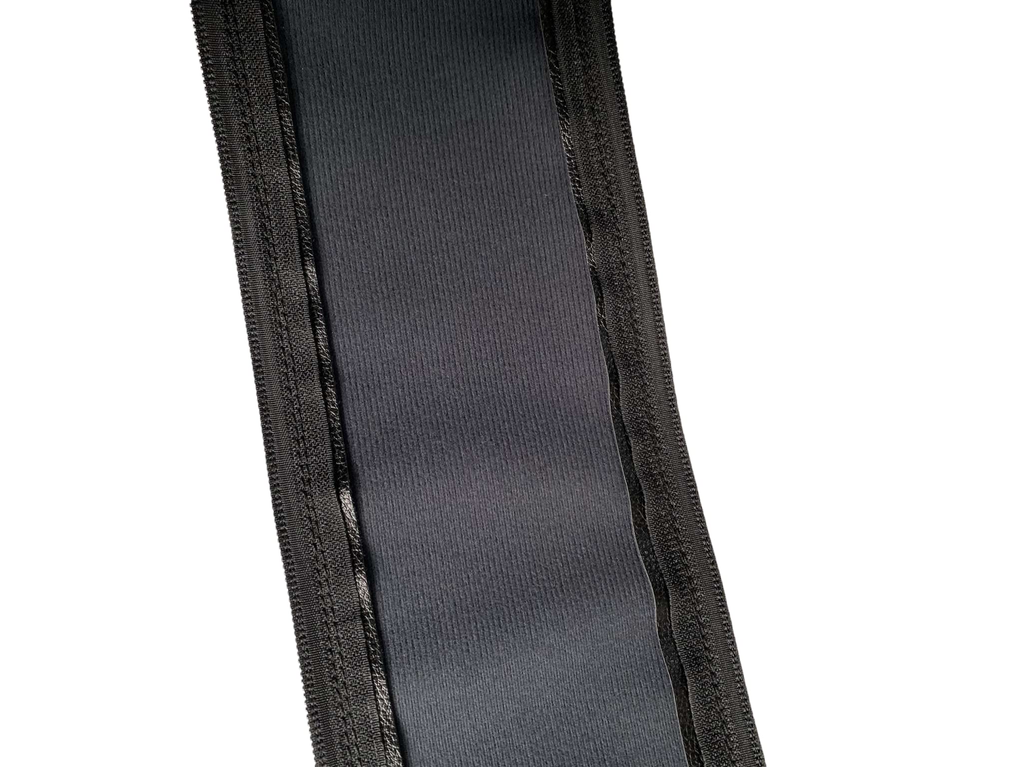 Uppababy Vista handlebar cover on stroller demonstrates stylish protection against dirt and wear.