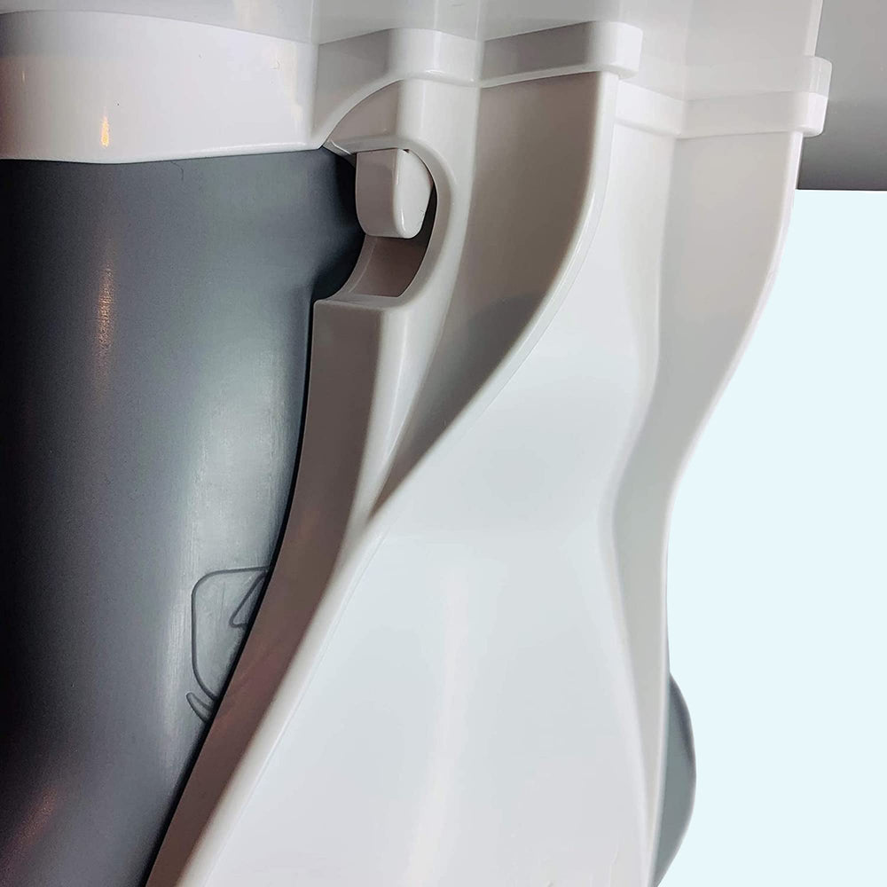 Upseat Tray secure-fit on Upseat ensures stable feeding sessions.