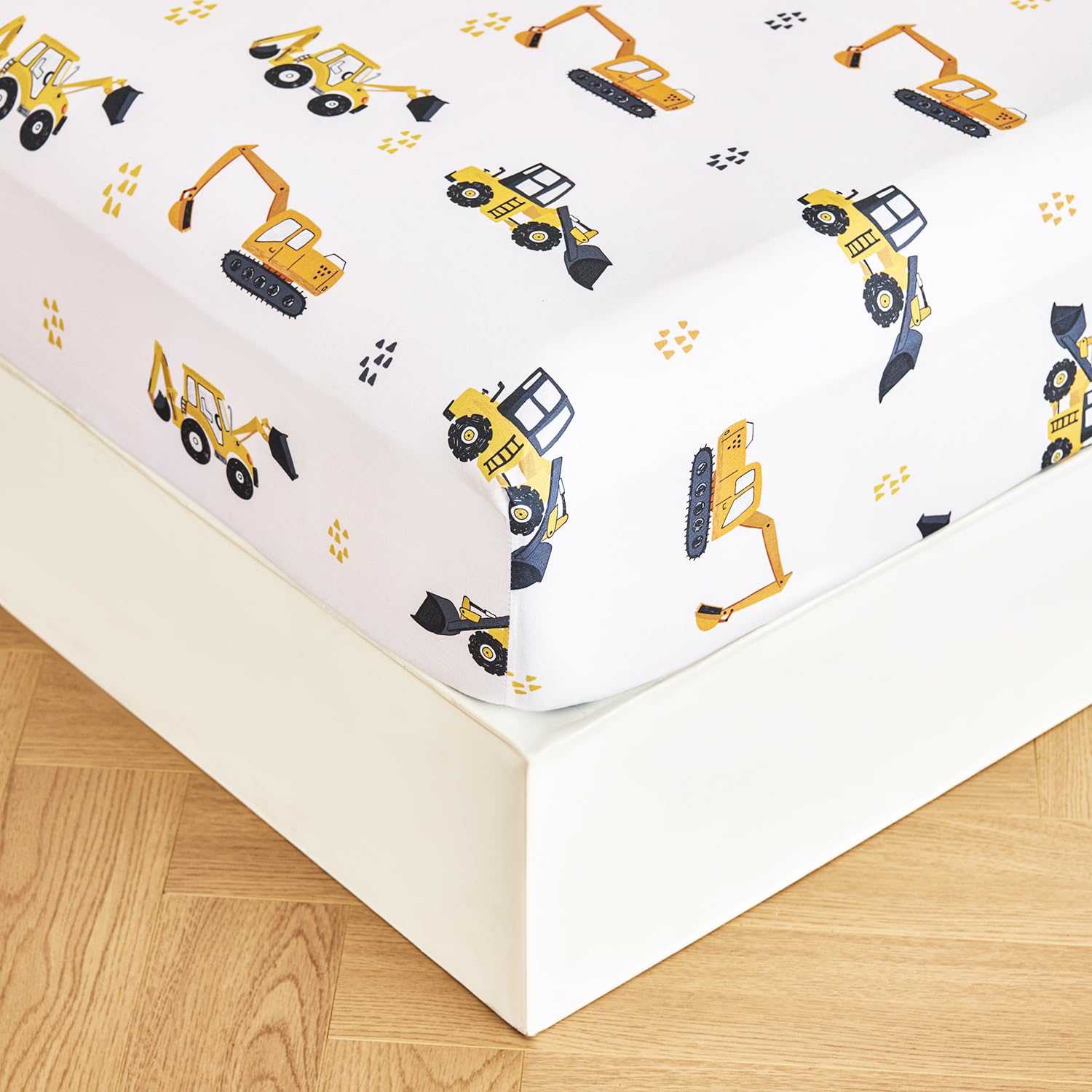URBONUR reversible pillowcase offers dual patterns for playful switch