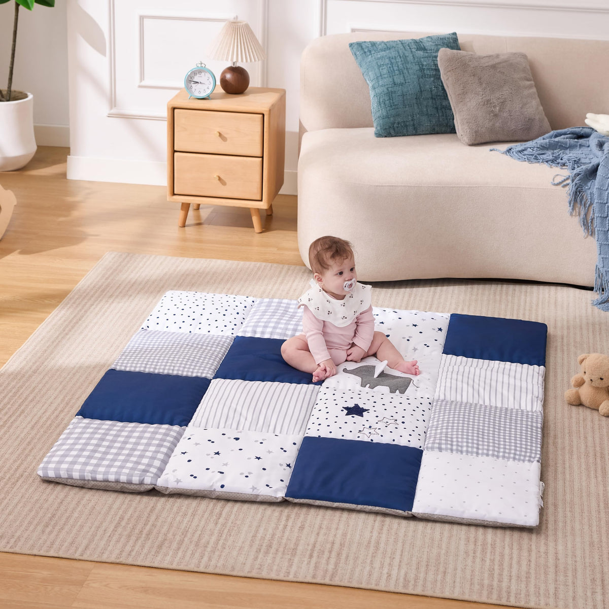 UTEX Baby Play Mat top view offers a roomy, cushioned space for comfortable play.