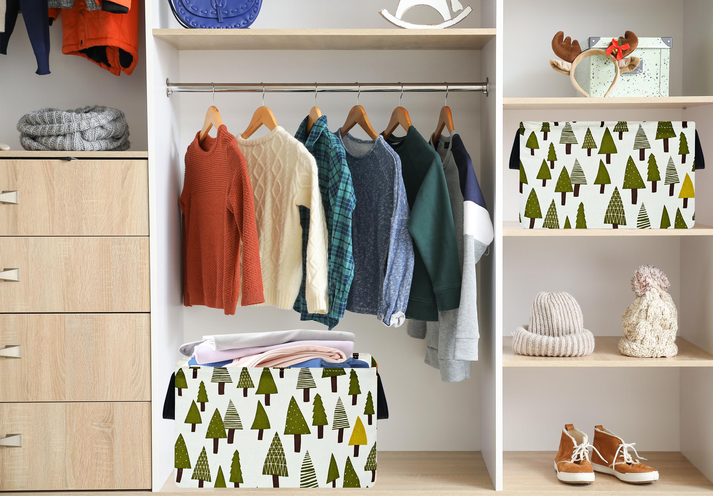 VAIVUSTO Rec Christmas Tree Print Box Hamper on shelf as portable storage solution