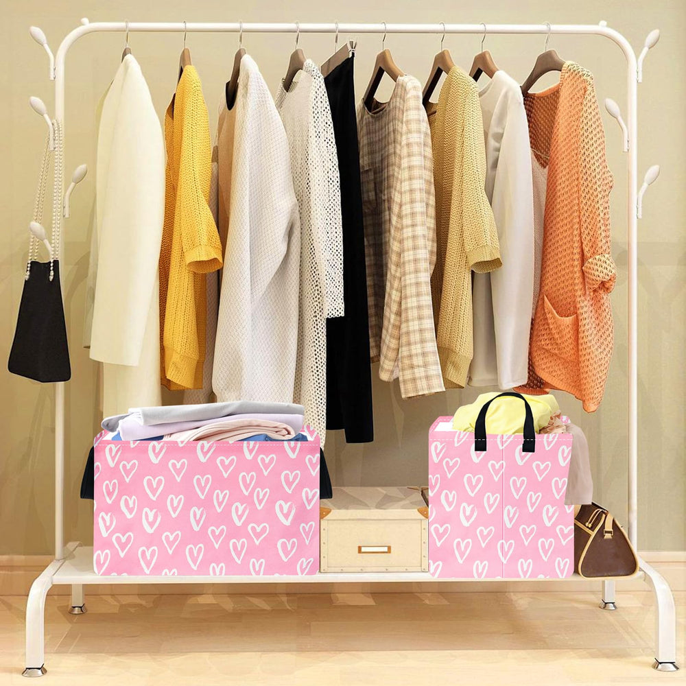 VAIVUSTO Rec Heart Print Box Hamper as a gift basket option
