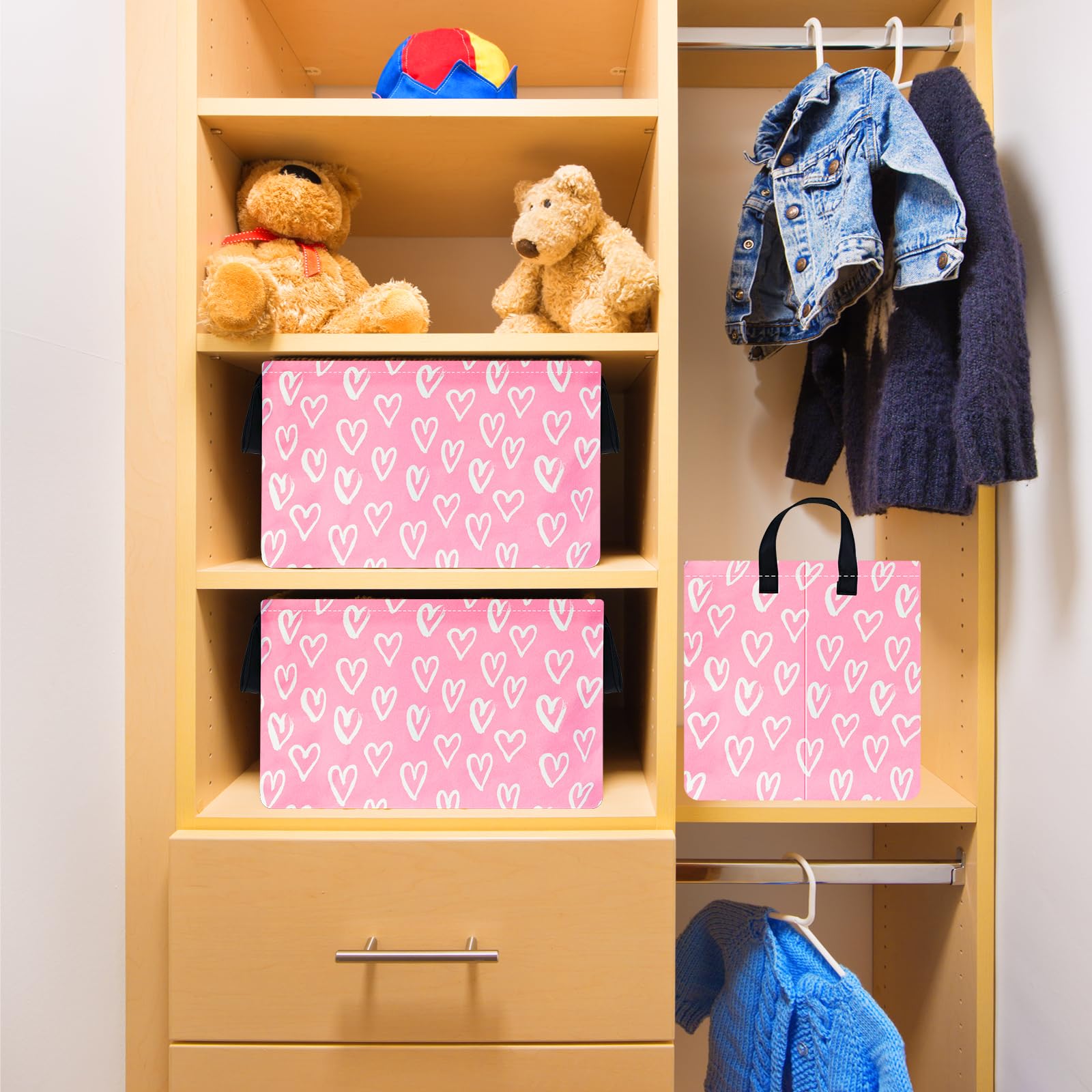 VAIVUSTO Rec Heart Print Box Hamper in kids' room for organized belongings