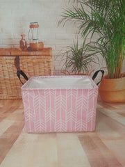 VAIVUSTO Rec Pink Box Hamper opened shows spacious capacity for towels and clothes