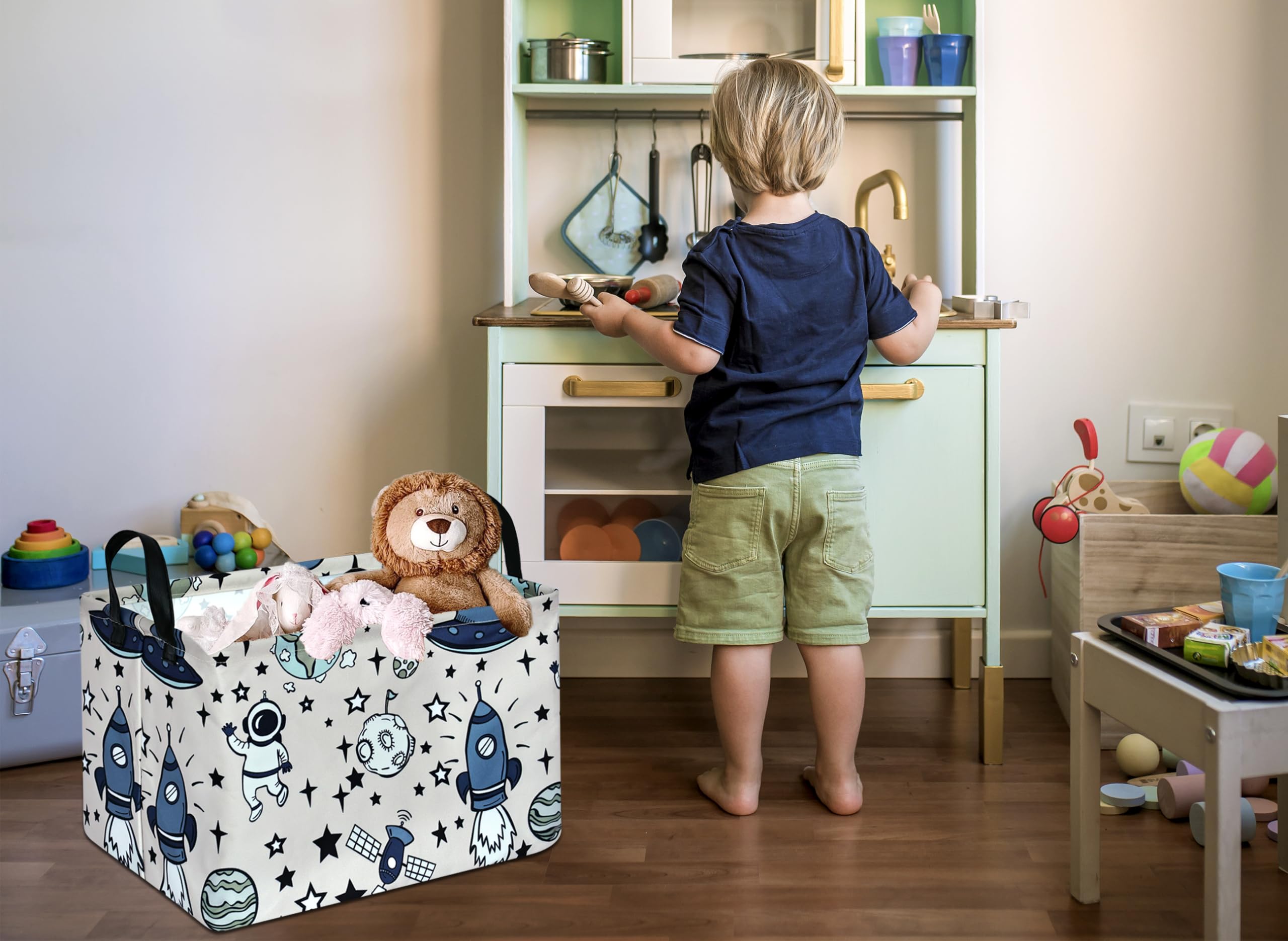 VAIVUSTO Rec Spaceman print box hamper keeps bedrooms tidy with versatile storage