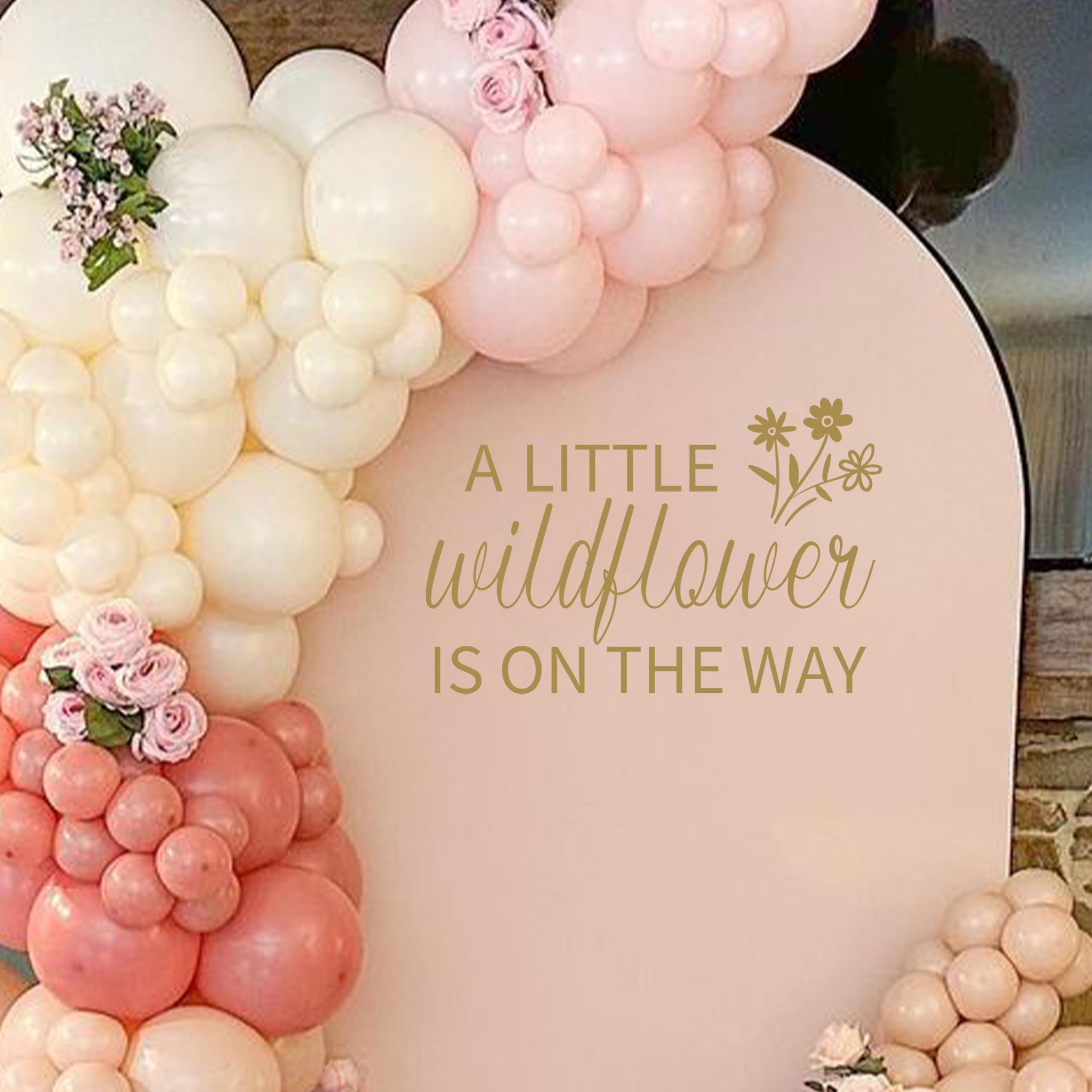 VANGNING Smooth-wall decal application shows versatility on non-porous surfaces.