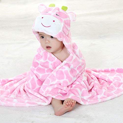 Vauwmsr baby hooded blanket travel-nap demonstrates portable warmth on trips