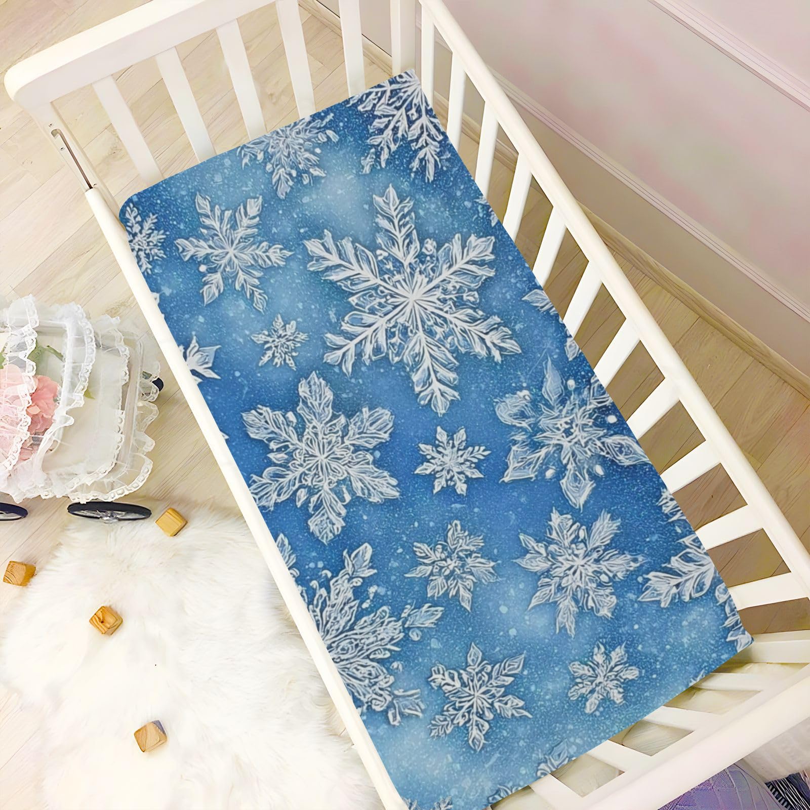 Vdsrup fade-resistant blue crib sheet retains color after washing.