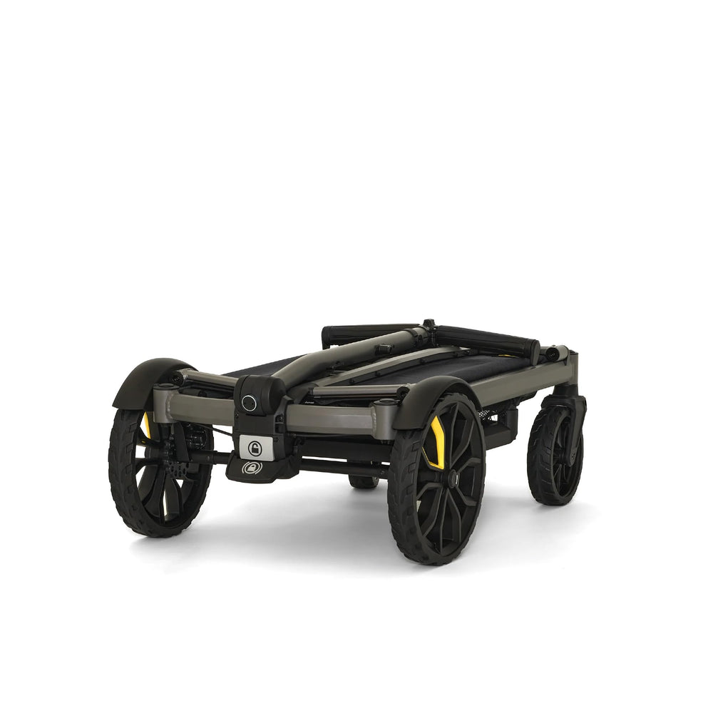 Veer Cruiser City folded demonstrates compact storage in tight spaces.