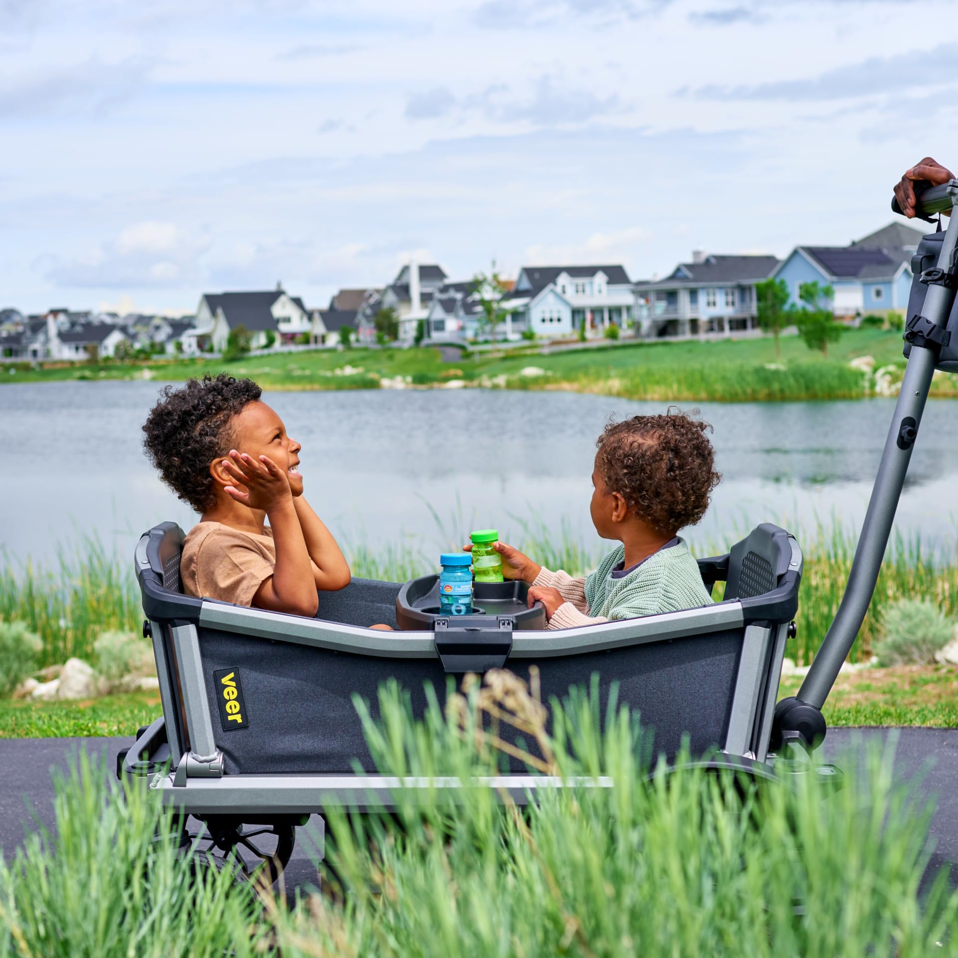 Veer Cruiser City trunk-fit image shows easy transport in small cars.