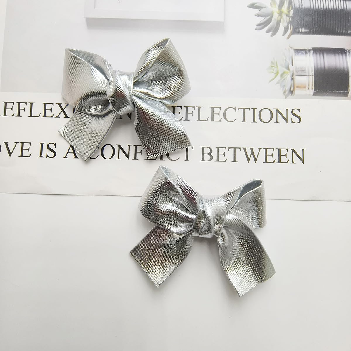 VEICOSTT three-inch bow dimensions close-up for versatile fit