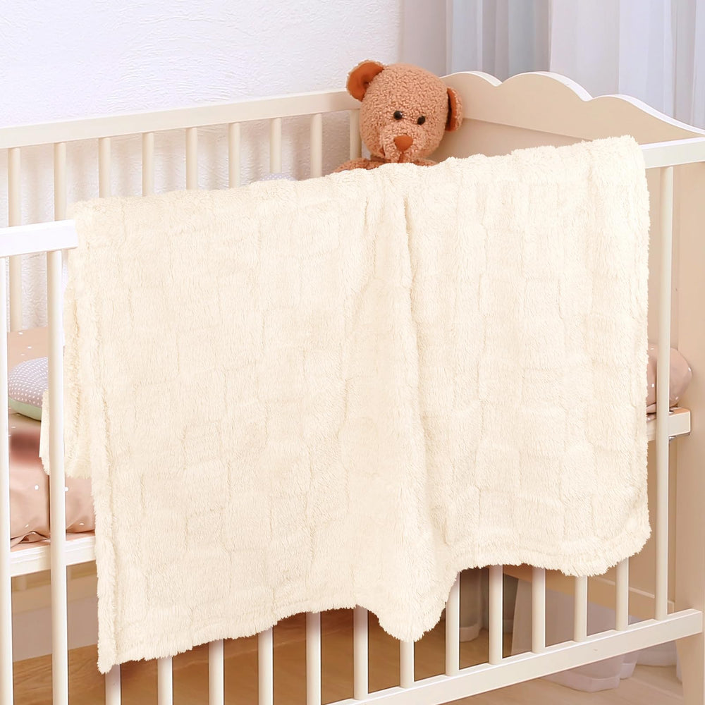 VEIDIA plush soft blanket folded for travel use, easy packing and portability