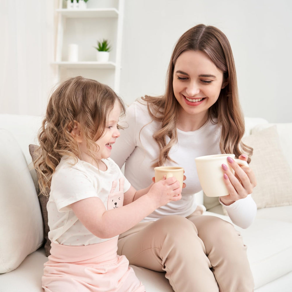 Vemolea 4oz cup helps tiny sips and healthy drinking habits