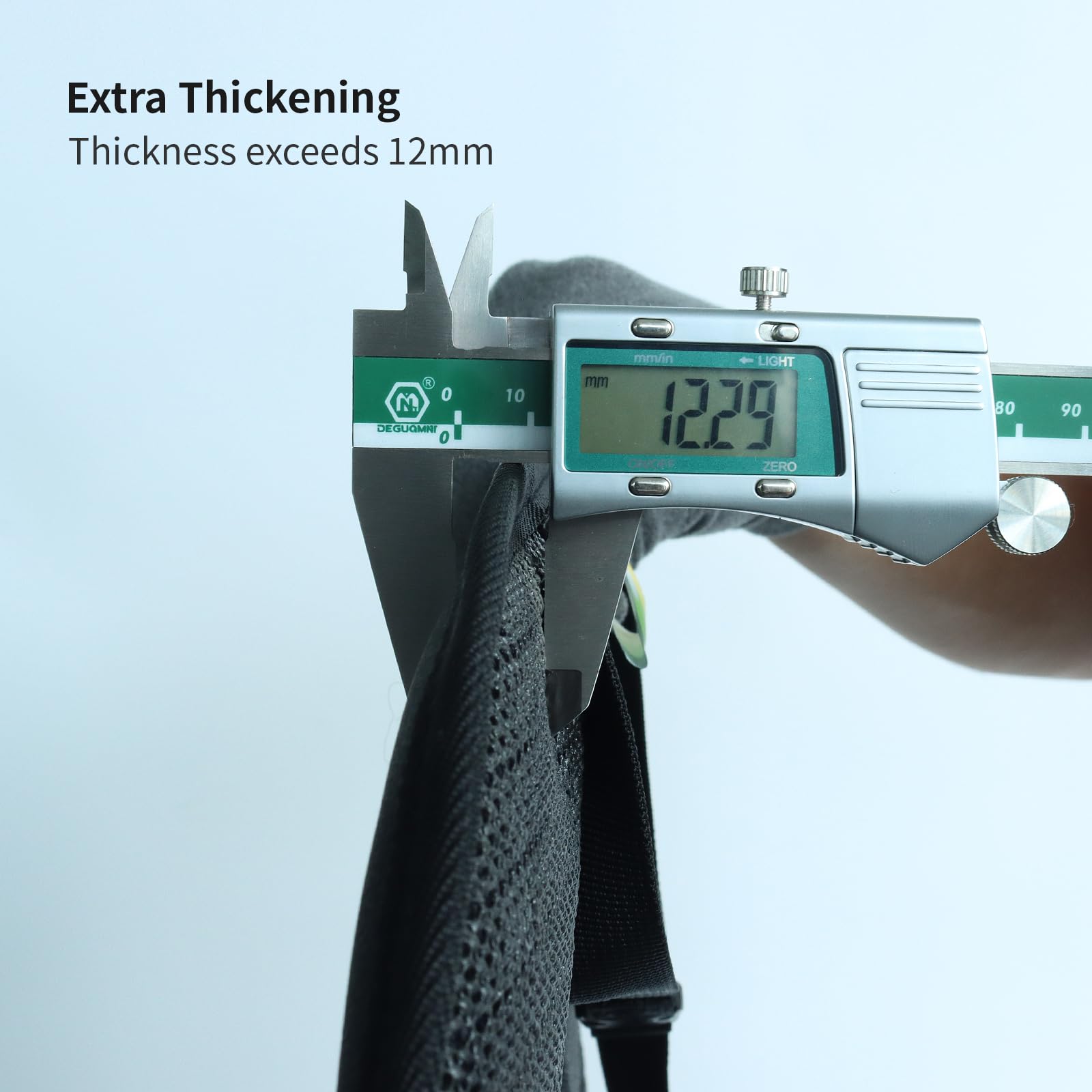 Viaviat easy-install design with top and middle fixes for secure fit.