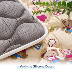 Vibe Bear non-slip backing close-up highlights silicone dots for stable floors