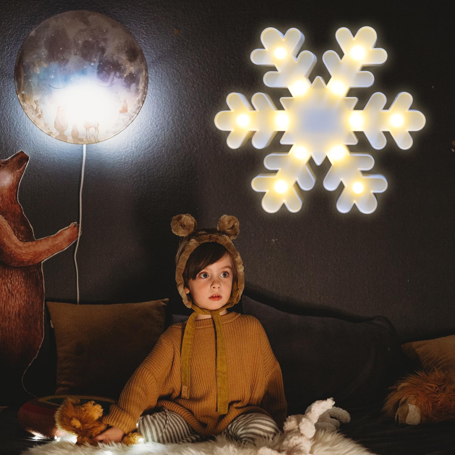 Vicila Snowflake bedroom decor idea offering soft ambient lighting