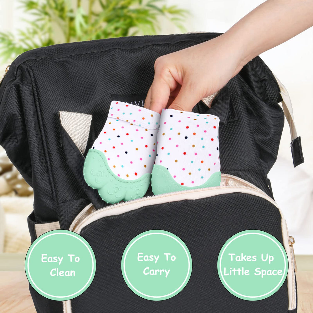 Vicloon teething mitt crinkle sound feature, engaging baby with gentle sensory cues.
