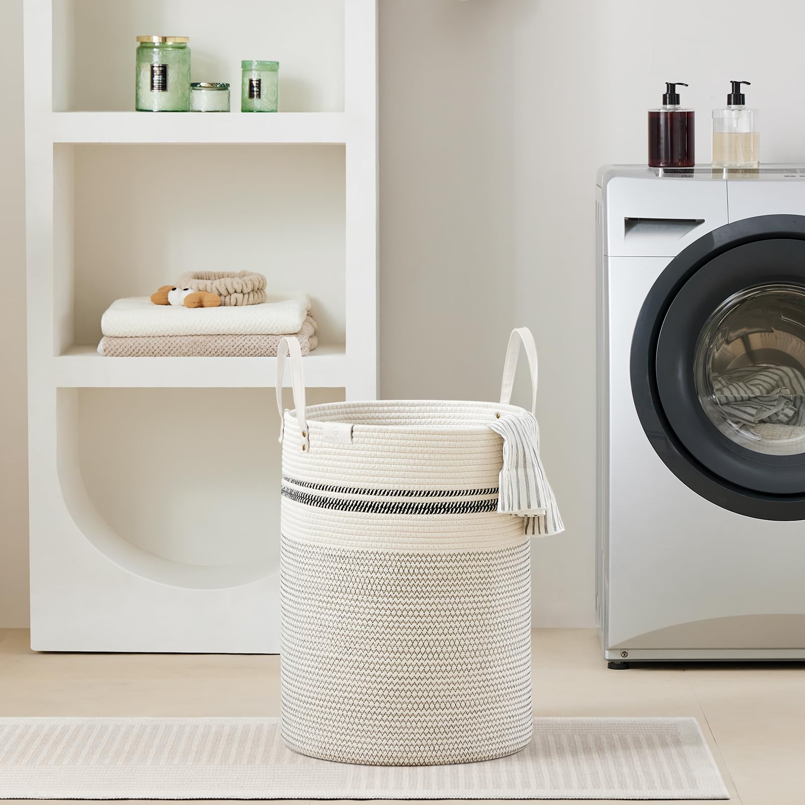 VIPOSCO collapsible basket shown folded and expanding for space-saving storage