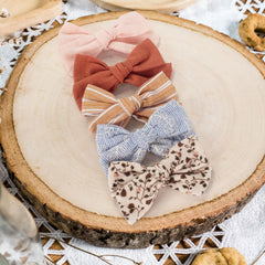 VISBL newborn bow on headband, handcrafted for lasting comfort