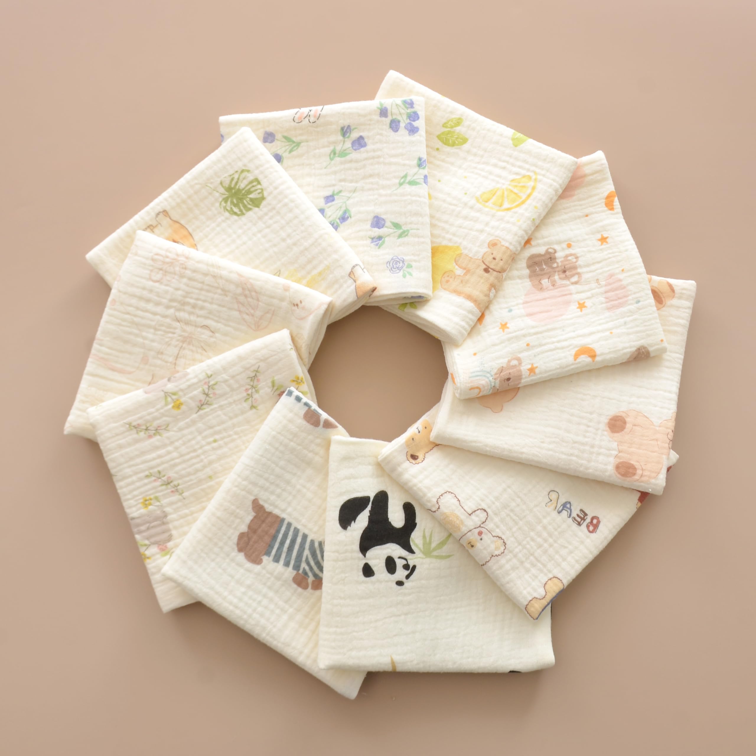 VIVANA baby washcloths animal-patterns invite visual exploration during bath time.
