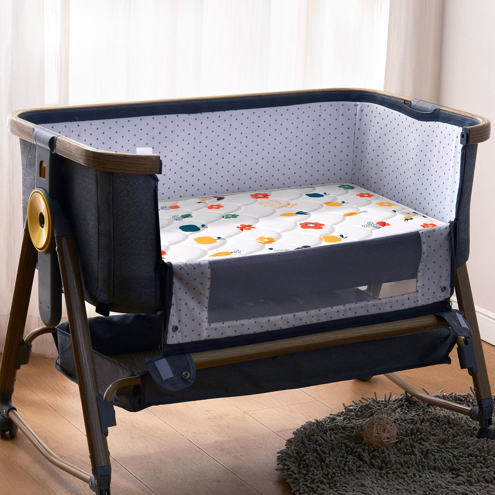 VIVIDVIBEBEARPAS fits Moses basket with clear dimensions for proper fit