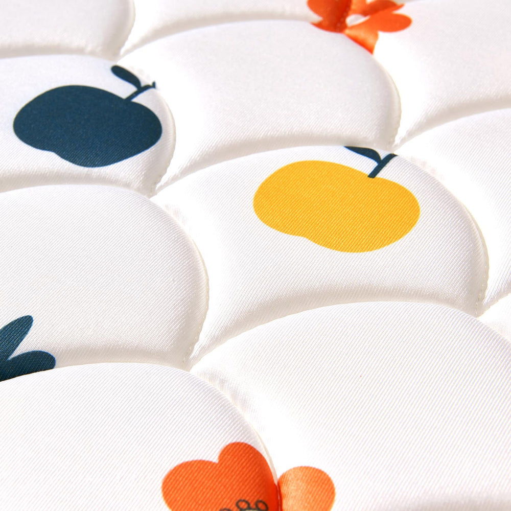VIVIDVIBEBEARPAS hypoallergenic-cover reduces irritants for sensitive skin.