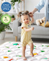 VIVIDVIBEBEARPAS soft microfiber close-up shows gentle texture for baby's skin comfort.