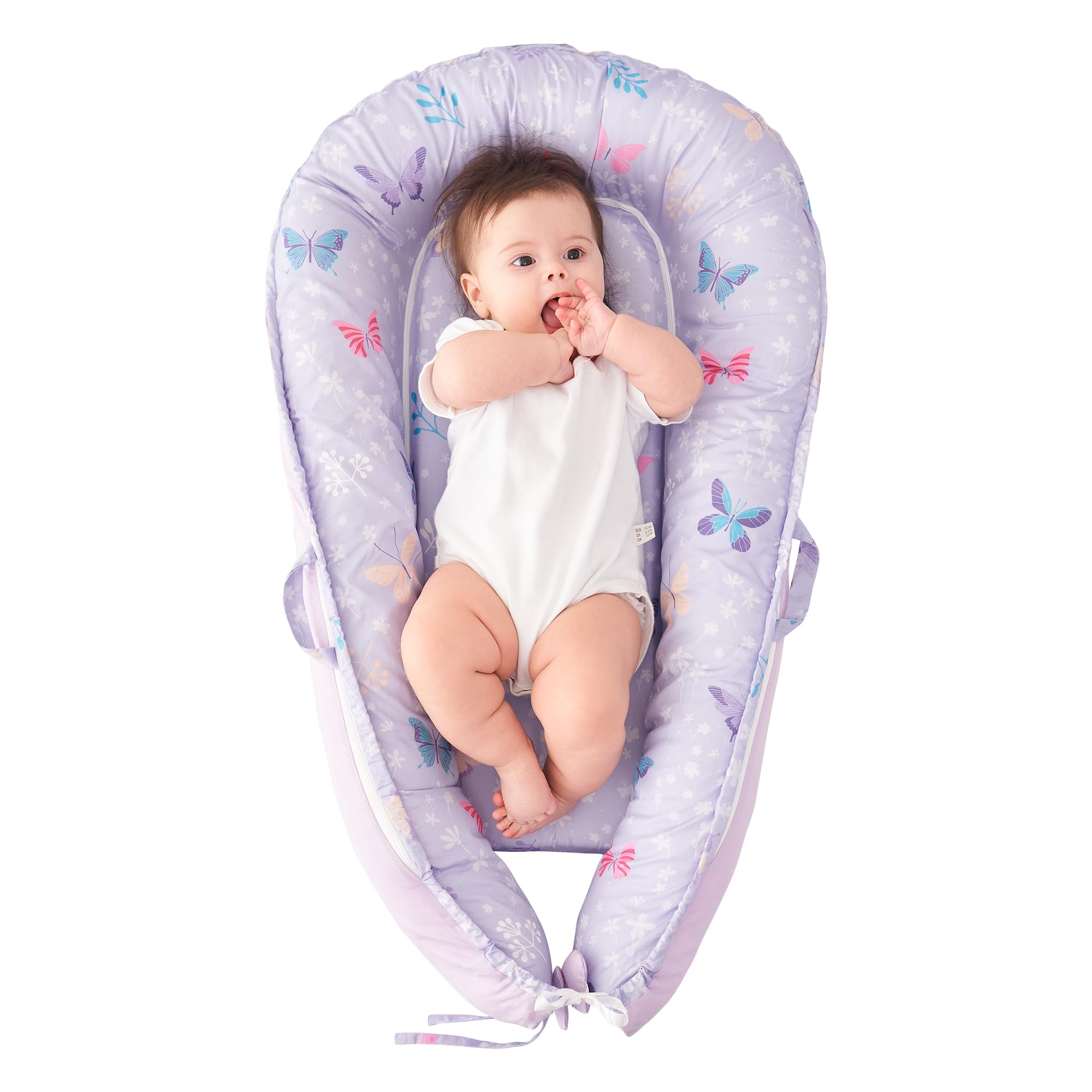 Viviland Baby Lounger Butterfly cover close-up for breathable, cozy newborn comfort.