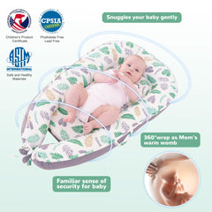 Viviland Baby Lounger cover closeup highlights soft cotton texture.