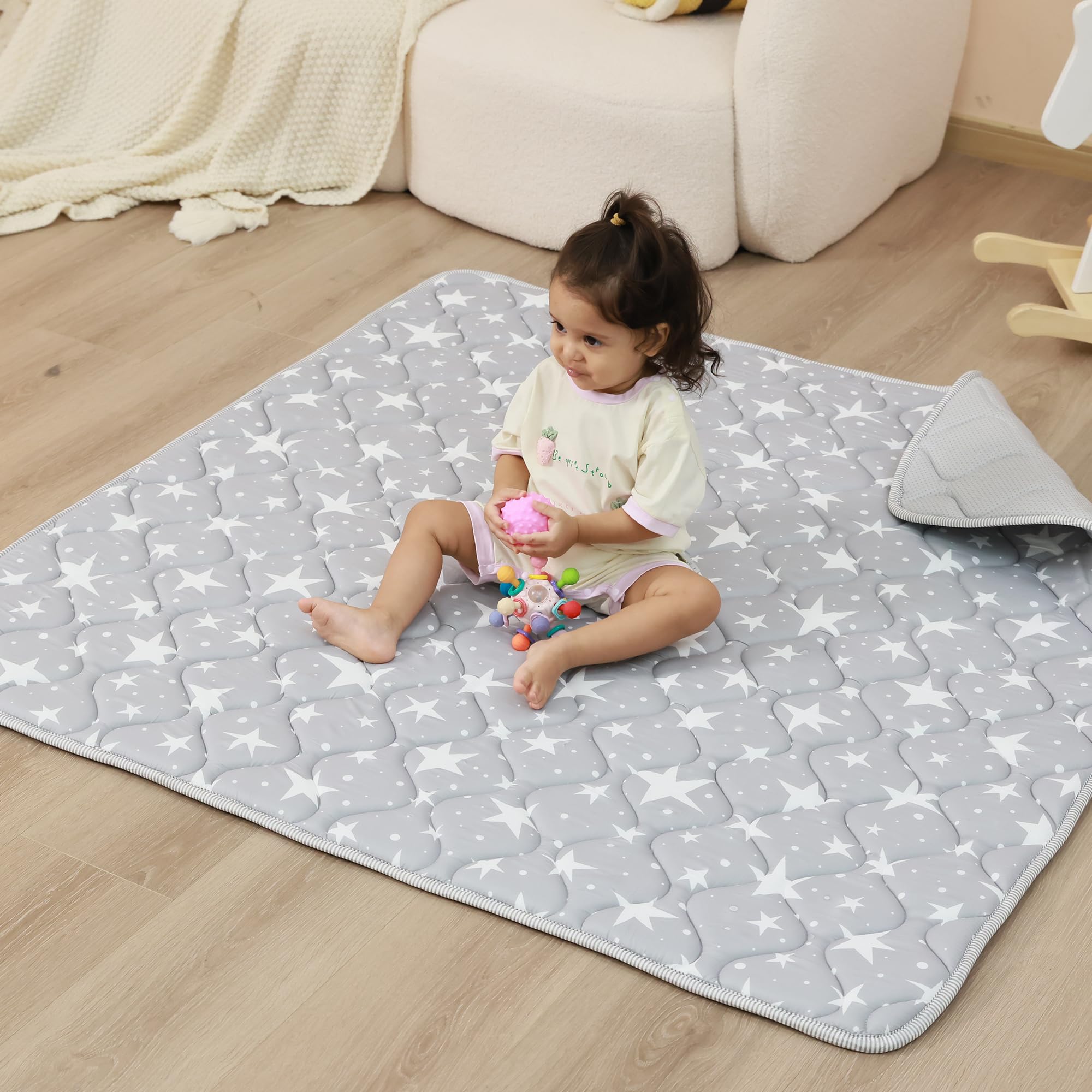 Viviland baby play mat 50x50 edge detail close-up supports safe borders