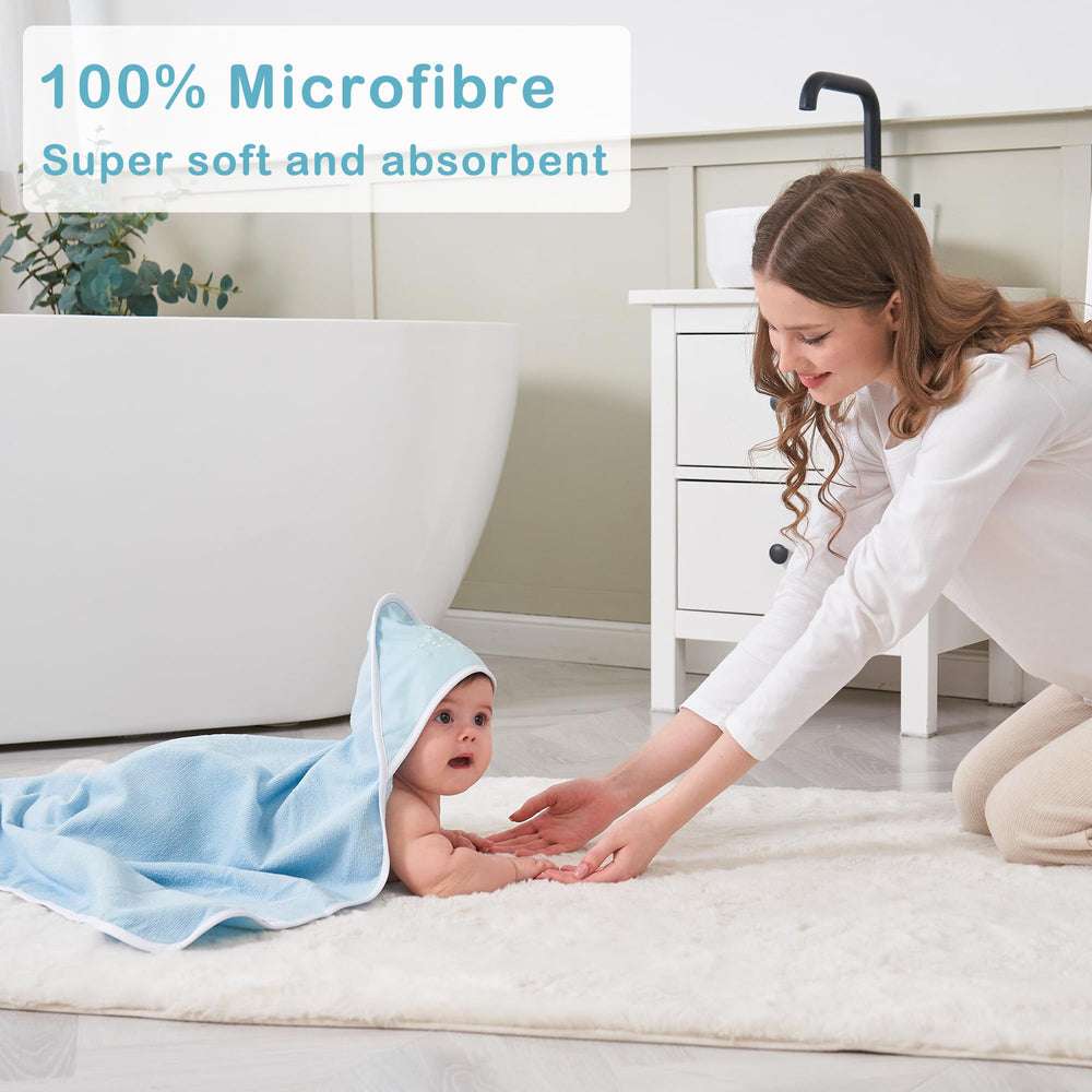Viviland 28x28 hooded towel demonstrates generous bath coverage for newborns.