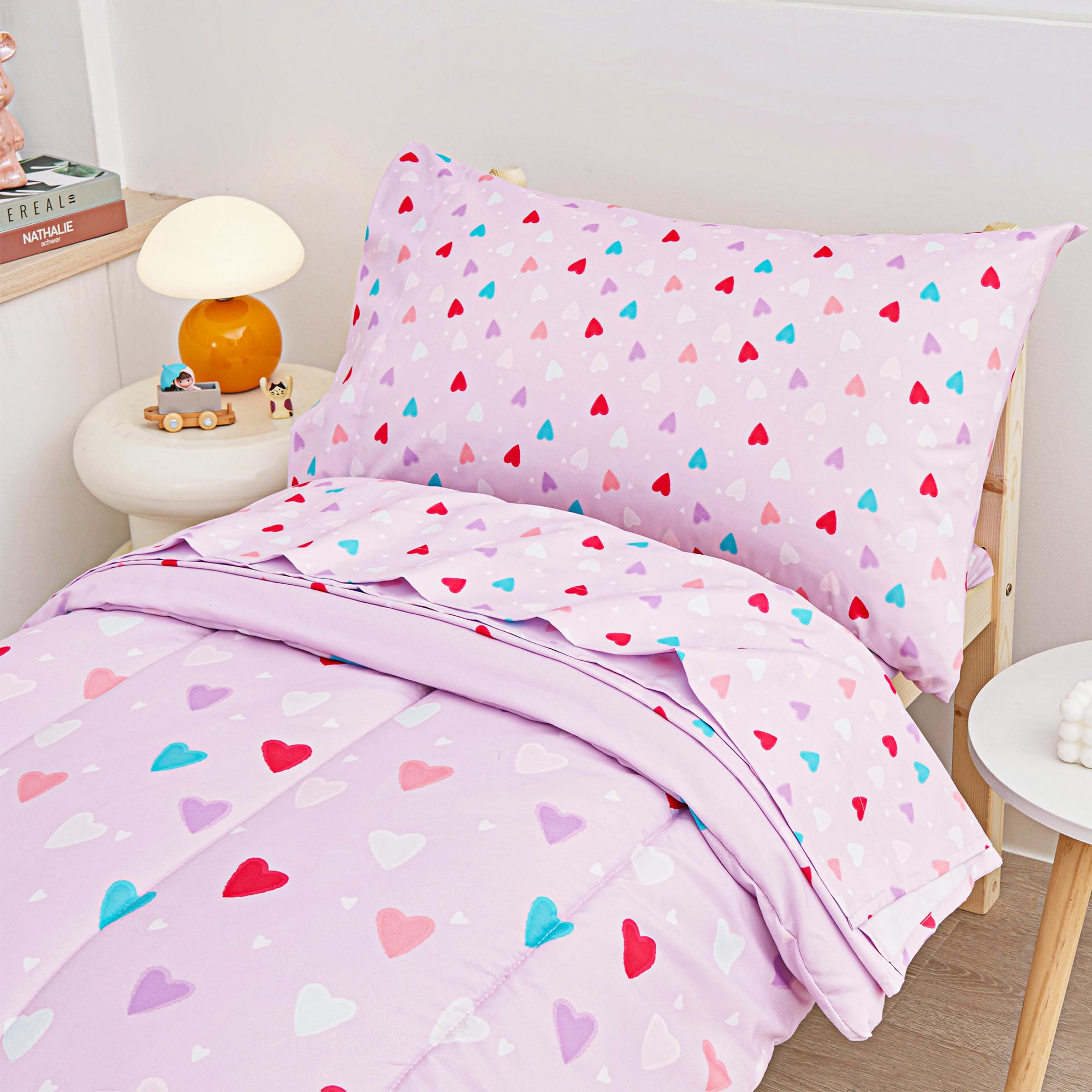 Viviland Purple Heart toddler bedding on bed set showing complete 4-piece pack