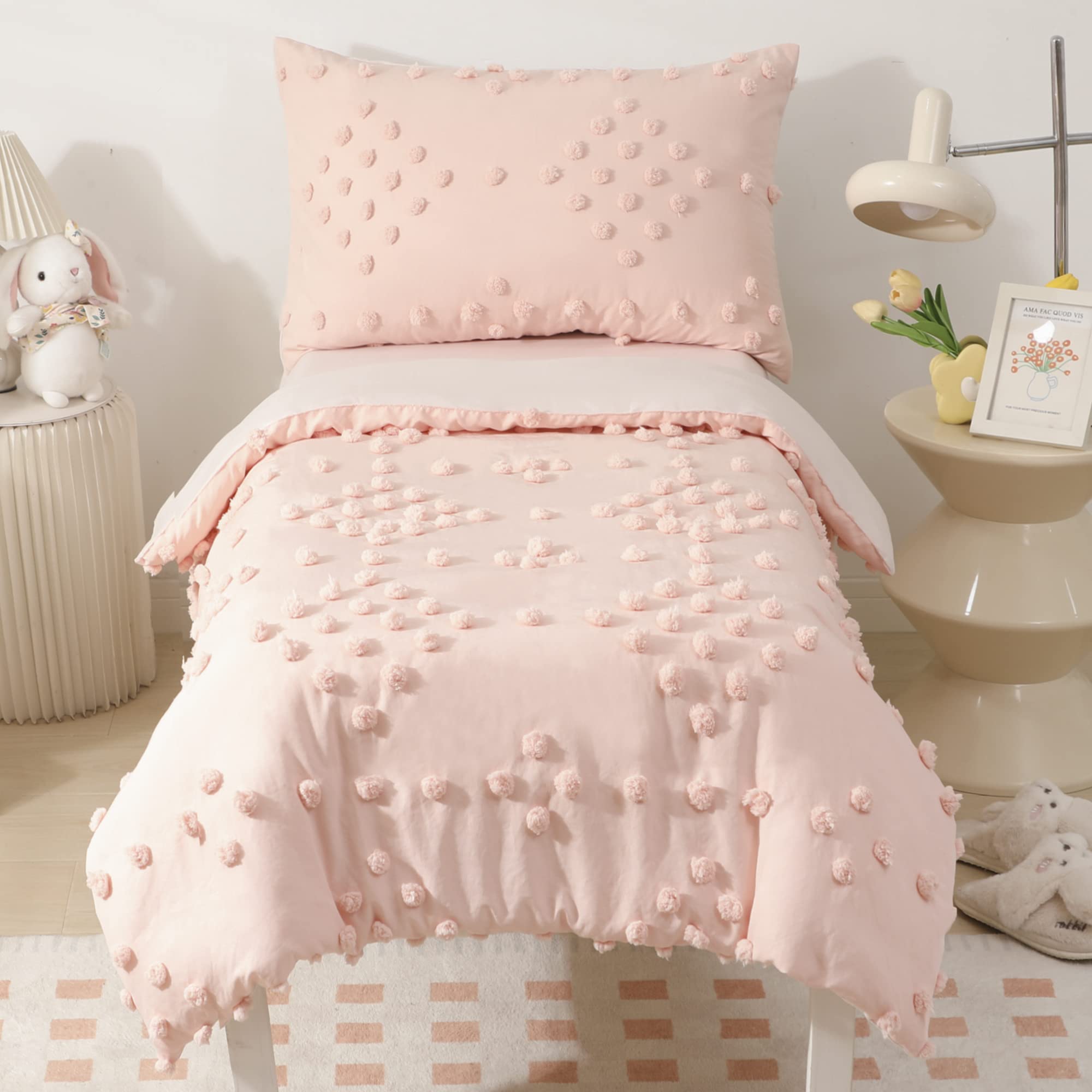 VIVILINEN bedding set makes a thoughtful gift for holidays and birthdays.